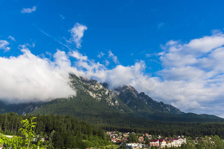 天空 旅行 阳光 美丽的 山谷 欧洲 夏天 花岗岩 阿尔卑斯山