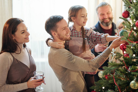 微笑 季节 冬天 享受 团结 父亲 圣诞节 文化 在室内