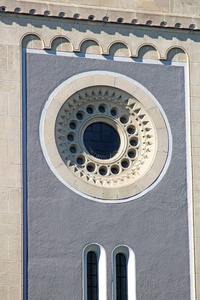 斯洛伐克布拉迪斯拉发苏格兰民族党广场加尔文派教堂的一部分。