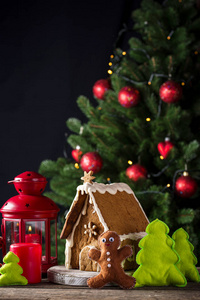 圣诞自制装饰姜饼屋图片