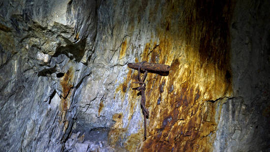洞穴 工程 挖掘机 探索 负载 攀登 采矿 矿物 矿石 安全