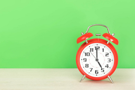 五点半时钟图片