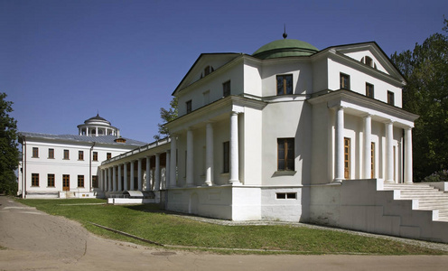俄语 吸引 陈列室 吸引力 波多尔斯克 房地产 公园 古典主义
