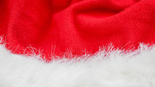 红白相间的圣诞背景,红布和柔软的白色照片