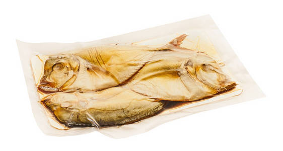smoked fish in packaging 