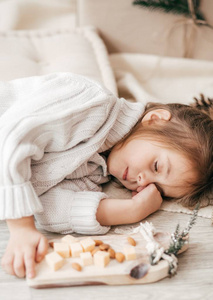 睡觉 家庭 冬天 十二月 小孩 房间 幸福 女孩 新的 假日