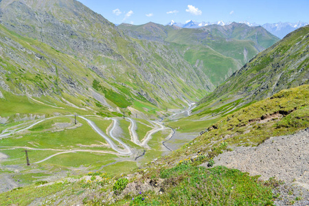 高加索 草地 欧洲 徒步旅行 小山 自然 蛇纹石 范围 旅行