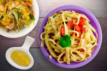 spaghetti on a plate 