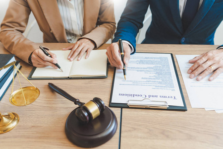 律师诉讼公证咨询或商谈谈判环节