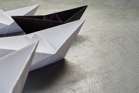 经营理念，纸船，关键意见领袖，影响力概念。