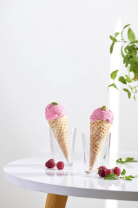 食物 冰淇淋 华夫饼 圆锥体 清爽 甜的 奶油 寒冷的 水果