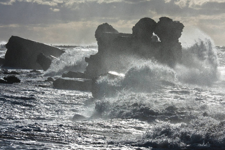 太平洋 波浪 权力 夏天 岩石 暴风雨 泡沫 喷雾 风景