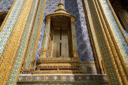 泰国曼谷大皇宫的华丽寺庙