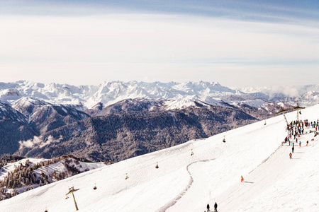 滑雪板滑雪场山地景观