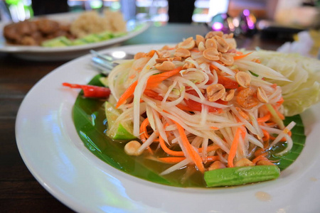 泰国菜，麻辣木瓜沙拉