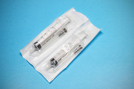 个人防护设备,一次性医用口罩,带注射器的药品,疫苗和药丸一次性使用