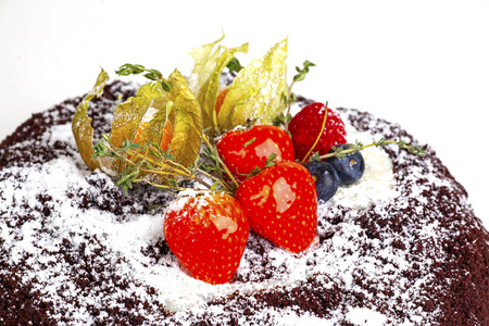 巧克力 美食家 奶油 覆盆子 草莓 浆果 蛋糕 美味的 蓝莓