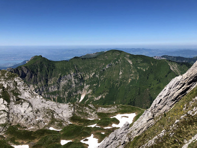 落基山脉 岩石 湖边 美丽的 夏天 范围 瑞士人 攀登 极端