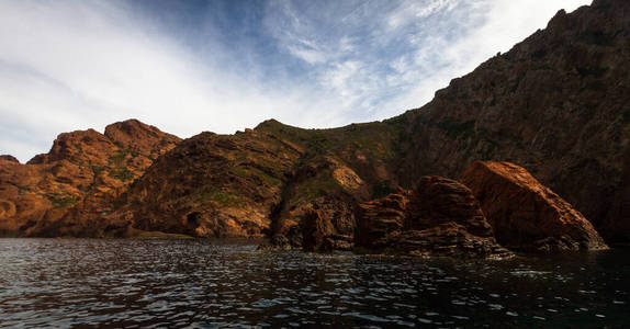 海湾 天空 旅游业 假日 假期 岩石 海滩 风景 海岸 海洋