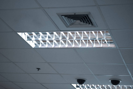 Fluorescent lamp Lights from ceiling in  