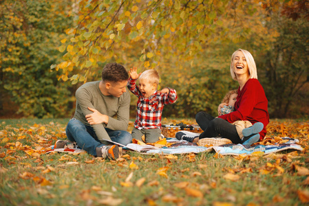 欢乐户外图片-欢乐户外素材-欢乐户外插画-摄图新视界