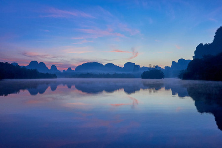 旅行 亚洲 美丽的 天空 渔夫 地平线 公园 早晨 乡村