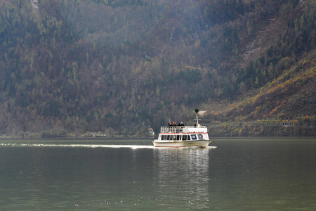 奥地利哈尔施塔特湖旅游船