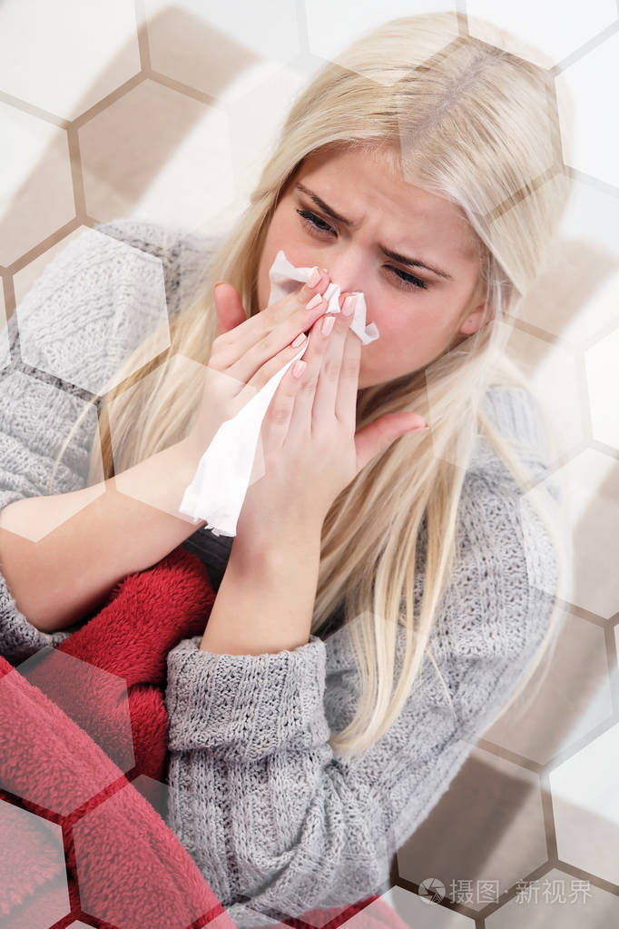 擤鼻涕的女人照片-正版商用图片279u3d-摄图新视界