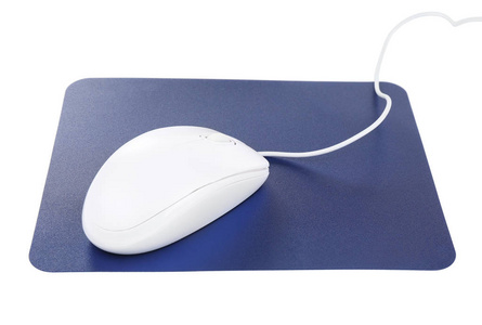 现代有线光电鼠标和白色隔离蓝垫