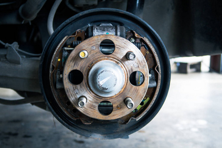 摩托车鼓式制动器图片