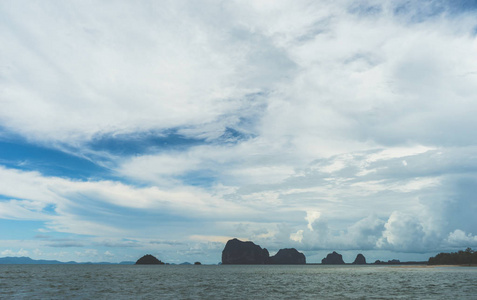 五彩缤纷的海景