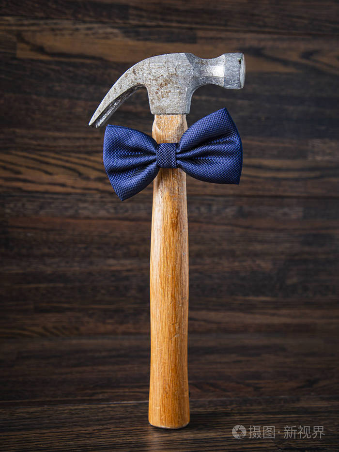 别致的旧式锤子照片-正版商用图片27aqqn-摄图新视界
