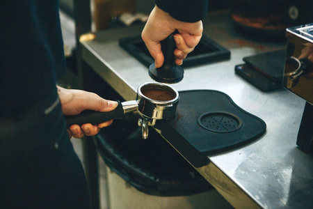 咖啡磨豆机图片