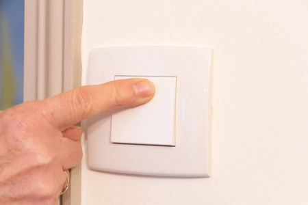 表情包开灯关灯图片