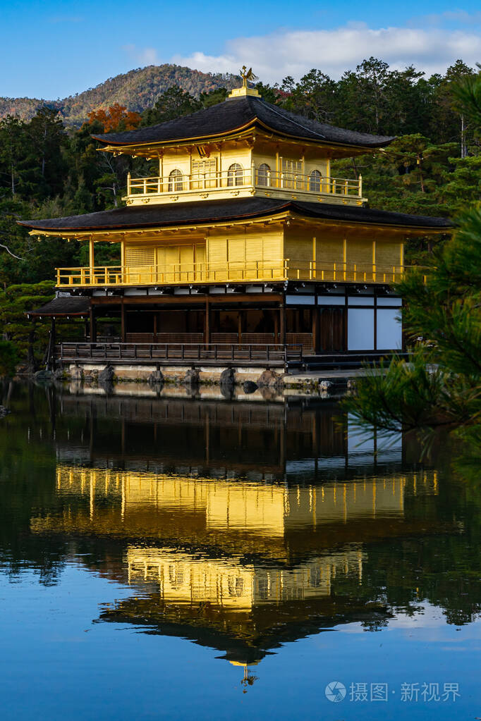 金阁寺金阁寺 世界文化遗产 水中倒影 日本京都的秋天 照片 正版商用图片27ck0g 摄图新视界 金阁寺金阁寺 世界文化遗产 水中倒影 日本京都的秋天 照片 正版商用图片27ck0g 摄图新视界