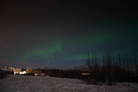 北极光也被称为冰岛上空的北极光