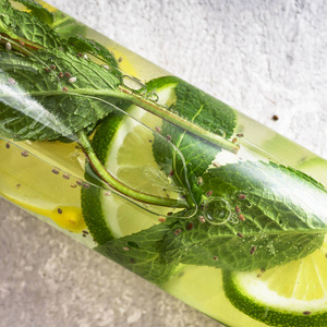 water, kiwi orange, mint leaves, chia fresca, strawberry lemon, 