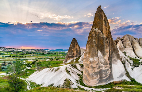 萨尔姆土耳其戈雷姆国家公园的日落照片