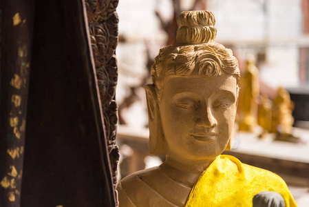 泰国寺庙里的佛像。