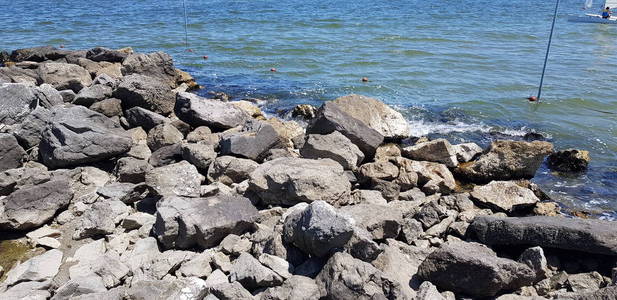 地中海亚得里亚海的岩石