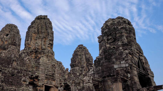 吴哥窟是柬埔寨暹粒的一座寺庙建筑群。