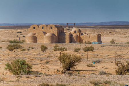 乌姆盖斯尔 防御工事 建筑 地标 沙漠 倭玛亚 考古学 阿拉伯语