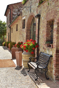 外部 房子 建筑学 欧洲 美丽的 村庄 夏天 长凳 旅游业