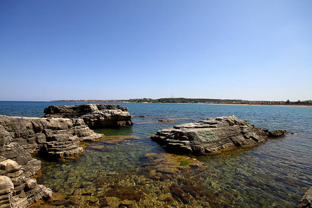 波动 旅行 岩石 夏天 悬崖 假期 天空 地区 海岸 旅游业