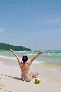 海岸 运动 快乐 越南人 海洋 美女 放松 海滩 假期 夏天