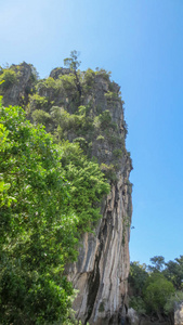 泰国白孟滩庄省美丽的海山和岛屿景观