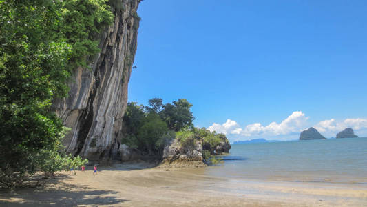 泰国白孟滩庄省美丽的海山和岛屿景观