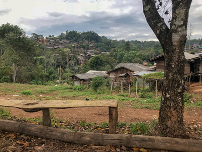 泰国孟戎山部落拉祜族乡间别墅图片
