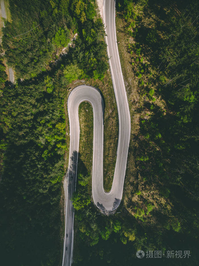 意大利弯道摩托车鸟瞰图