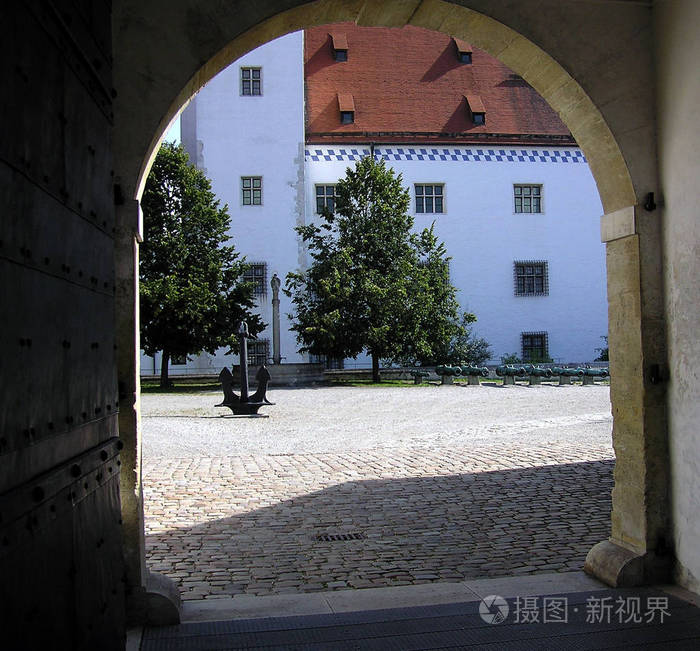 外部 建筑 历史的 城堡 历史 教堂 天空 街道 古老的